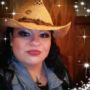 Meet your Posher, Bernadette